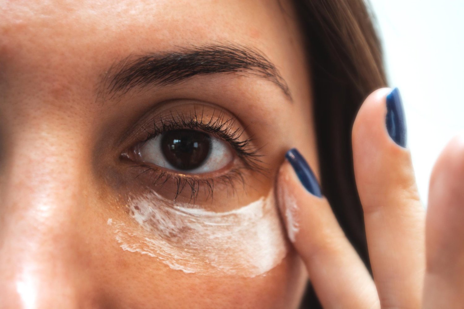 η καλύτερη κρέμα ματιών για μαύρους κύκλους