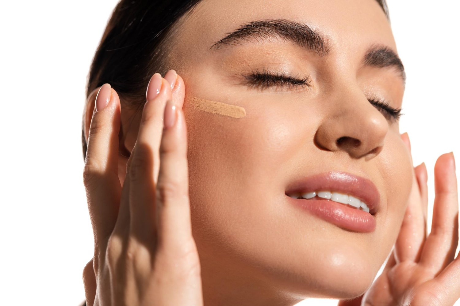 το καλύτερο αντηλιακό με χρώμα